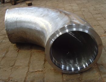 Chine Les garnitures de tuyau d'acier industrielles d'alliage de coude/pièce en t colorent ASTM de peinture A213 114mm - 1020mm fournisseur