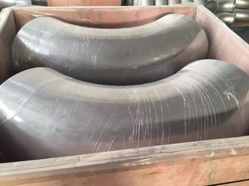 Chine Garnitures de tuyau du pétrole solides solubles, OD garnitures de soudure de tube d'acier inoxydable de 1/2 - 48 pouces fournisseur