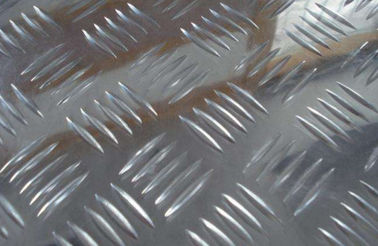 Chine Anti plat de glissement de la surface cinq de barres de contrôleur de plat de la feuille 5052 de plat en aluminium lumineux de contrôleur fournisseur
